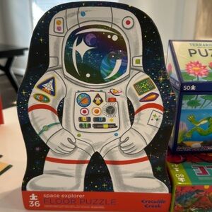 Crocodile Creek space explorer floor puzzle